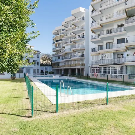 Apartment Tgh/ Beachfront And Center