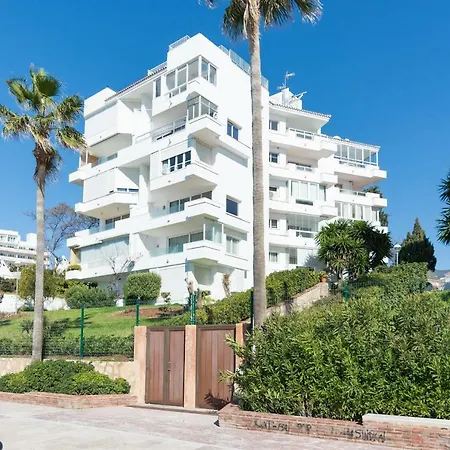 Tgh/ Beachfront&center * Marbella